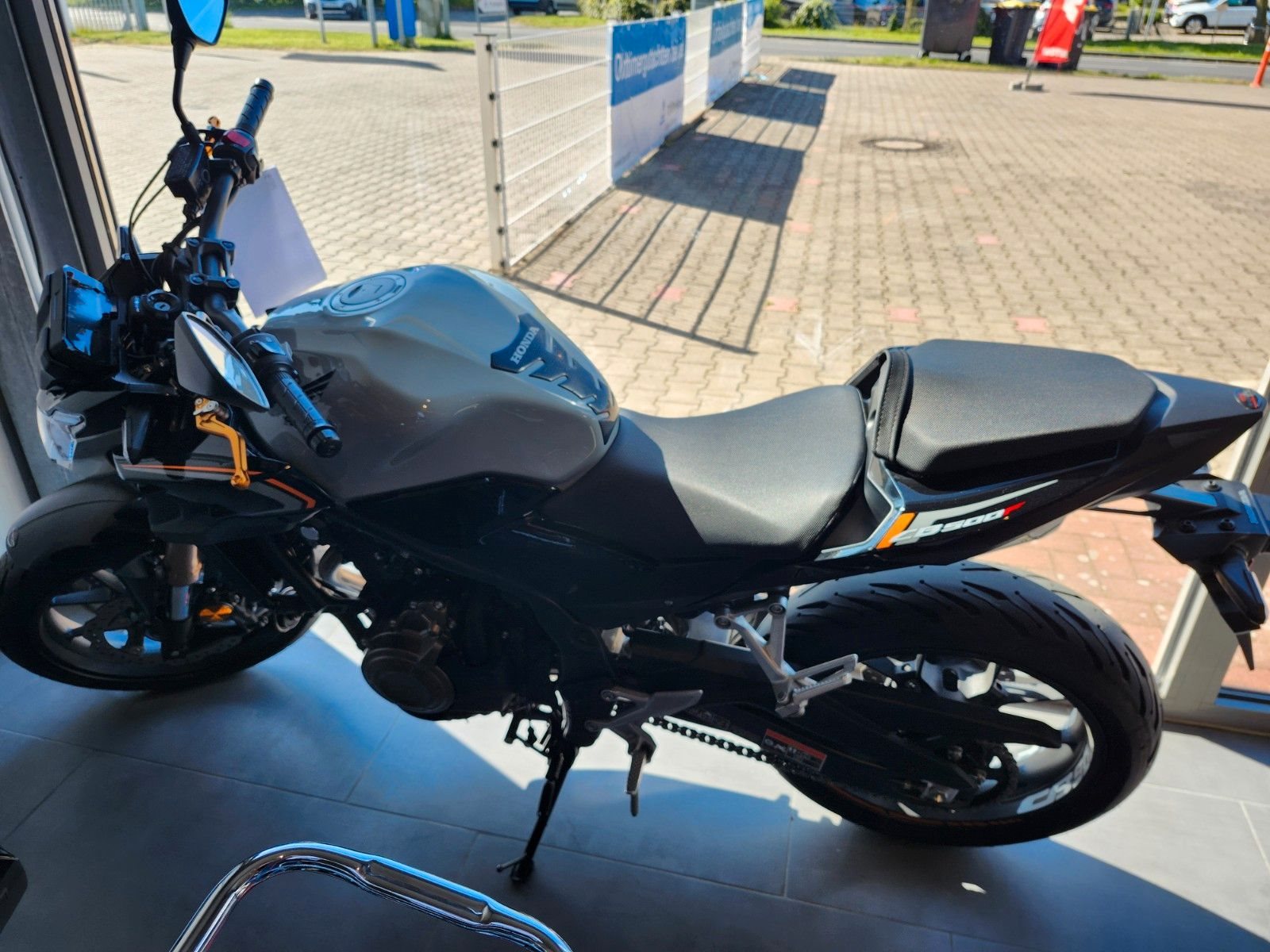 Honda CB500F