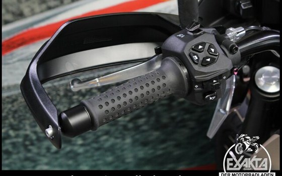 Gebrauchtmotorrad Moto Guzzi V85 TT Travel - Bild 18