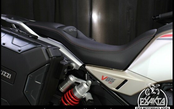 Gebrauchtmotorrad Moto Guzzi V85 TT Travel - Bild 29