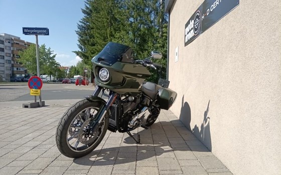 Gebrauchtmotorrad Harley-Davidson Softail Low Rider ST - Bild 5