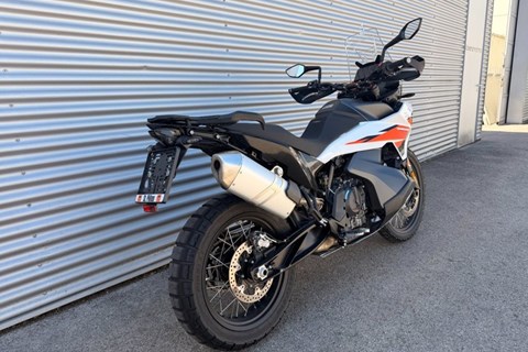 Reiseenduros bis 900ccm
