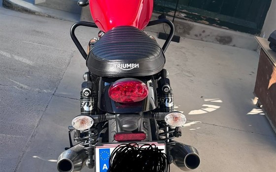Gebrauchtmotorrad Triumph Street Twin - Bild 2