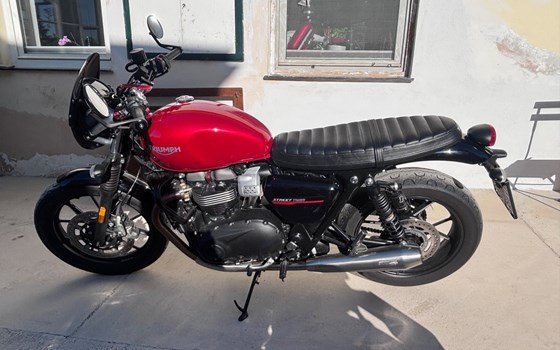 Gebrauchtmotorrad Triumph Street Twin - Bild 3