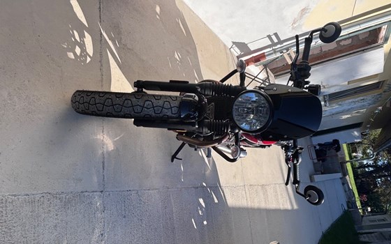 Gebrauchtmotorrad Triumph Street Twin - Bild 4