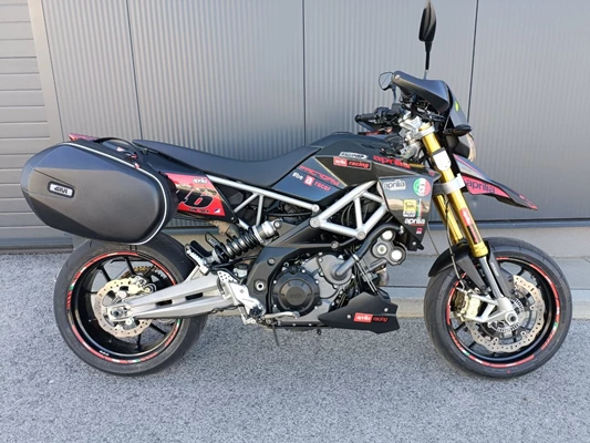 Aprilia Dorsoduro 750 (Nero Diablo) - Bild 2