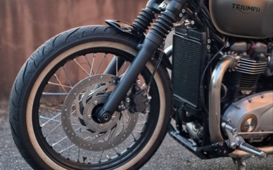 Gebrauchtmotorrad Triumph Bonneville Bobber - Bild 4