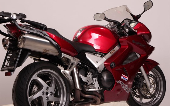Gebrauchtmotorrad Honda VFR 800 F - Bild 4