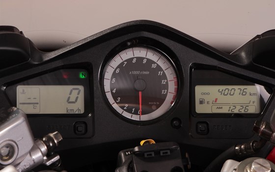 Gebrauchtmotorrad Honda VFR 800 F - Bild 5