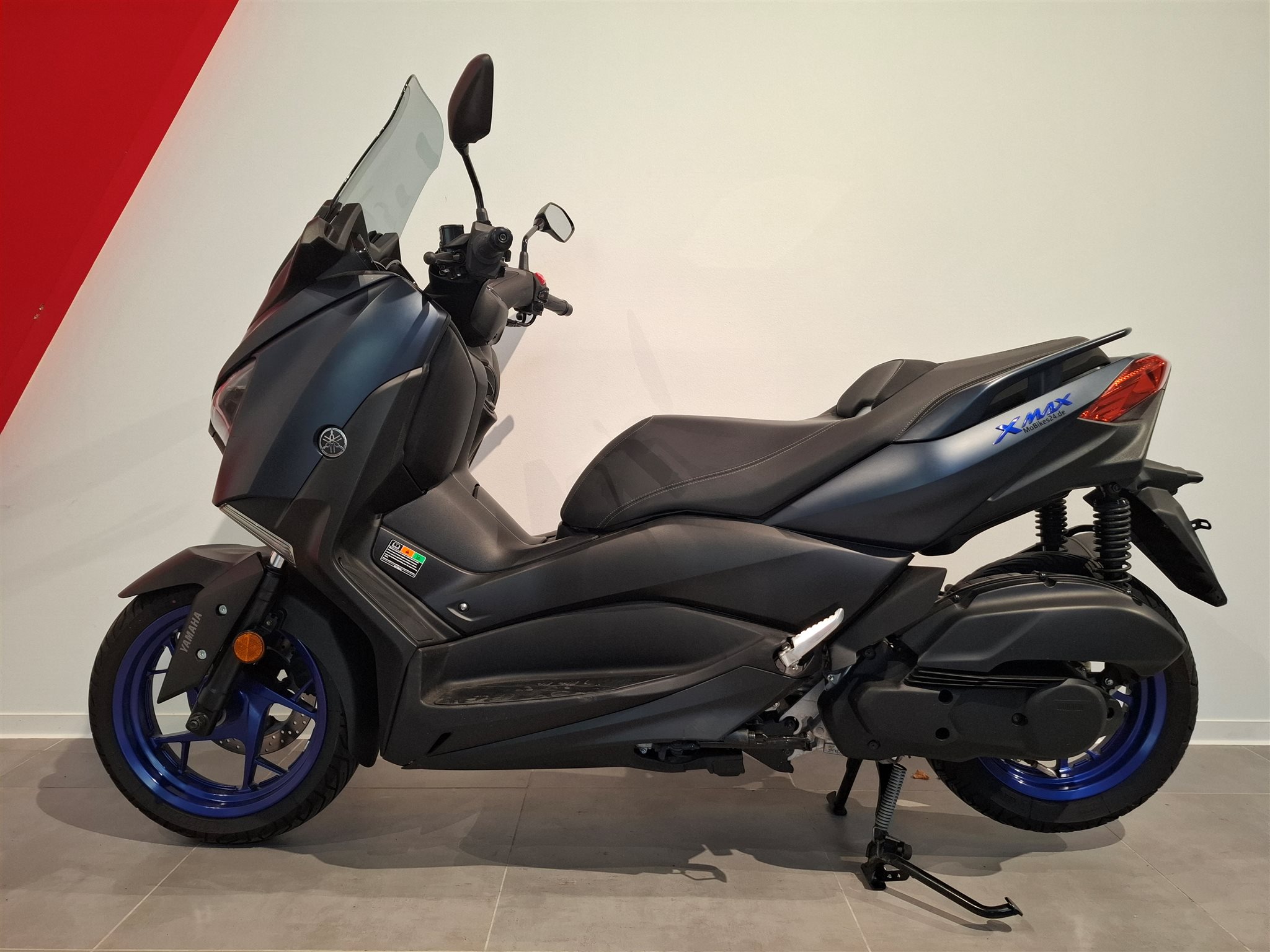 Yamaha XMAX 125