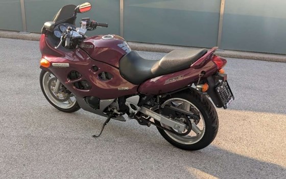 Gebrauchtmotorrad Suzuki GSX 750 F - Bild 7