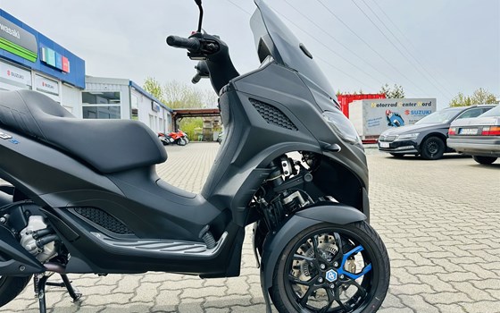 Gebrauchtmotorrad Piaggio MP3 310 Sport - Bild 13