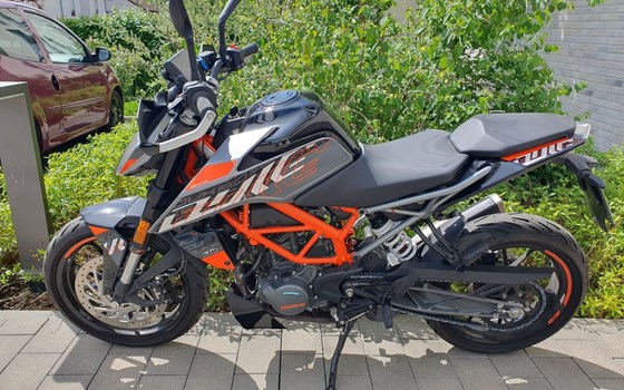 Gebrauchtmotorrad KTM 125 Duke - Bild 3