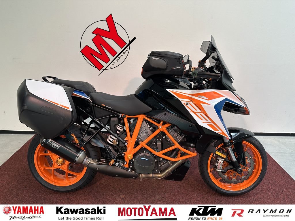 KTM 1290 Super Duke GT 