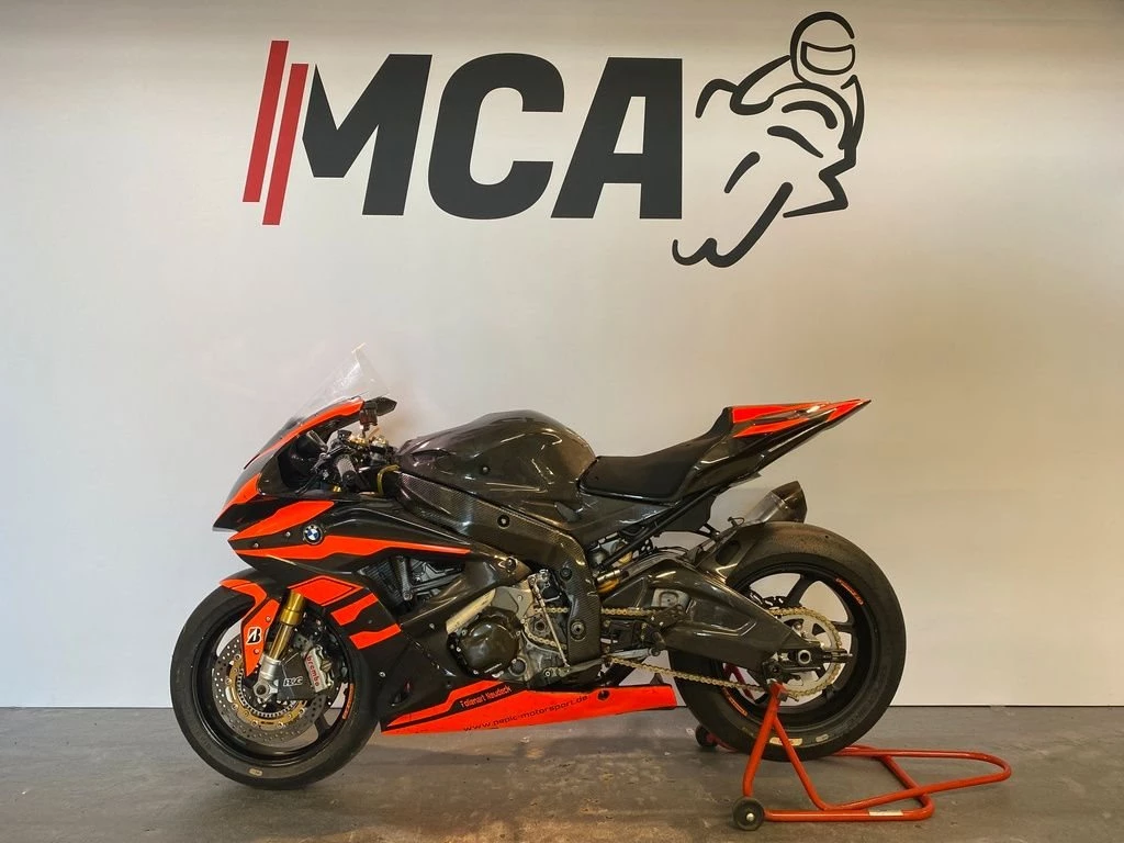 BMW HP4