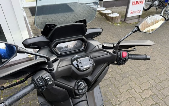 Gebrauchtmotorrad Yamaha XMAX 125 - Bild 9