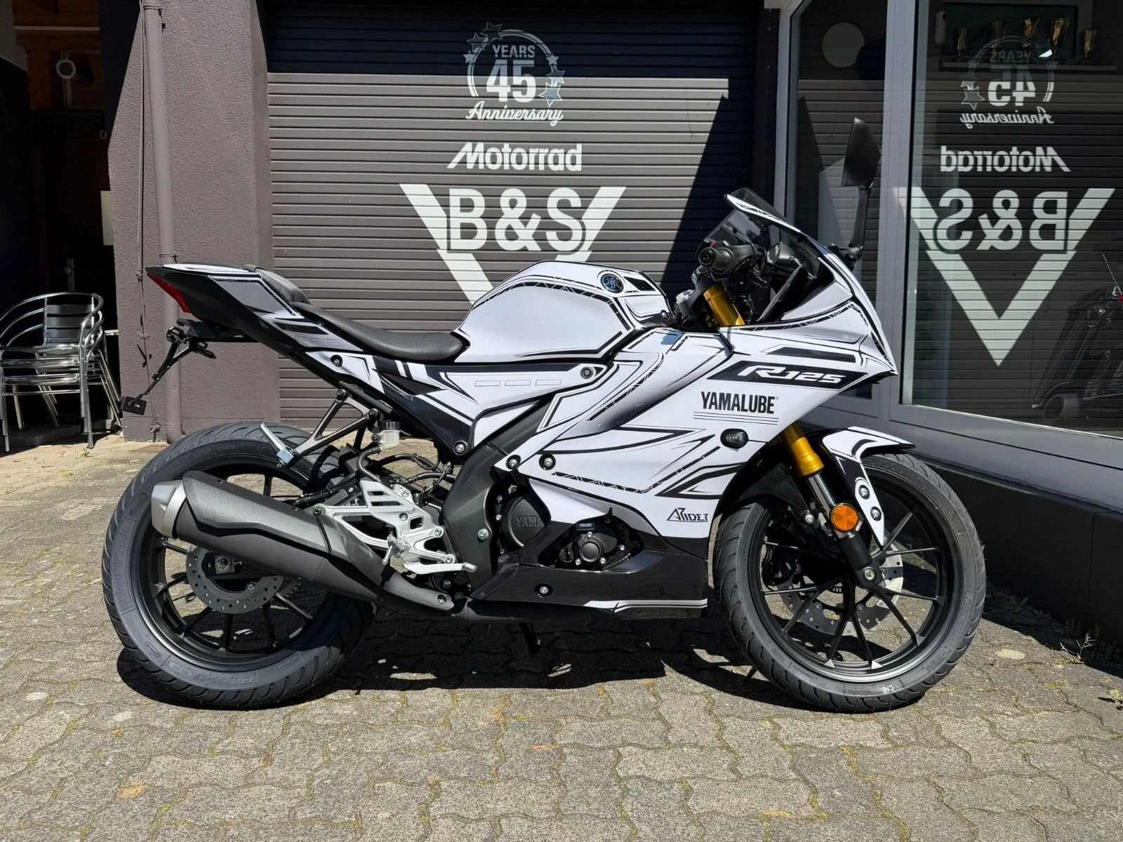 Yamaha R125