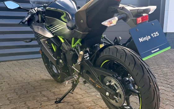 Neufahrzeug Kawasaki Ninja 125 - Bild 6