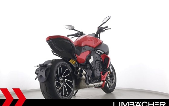 Gebrauchtmotorrad Ducati Diavel V4 - Bild 8