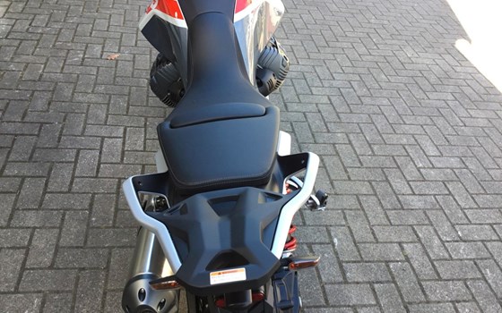 Neufahrzeug Moto Guzzi V85 TT - Bild 20