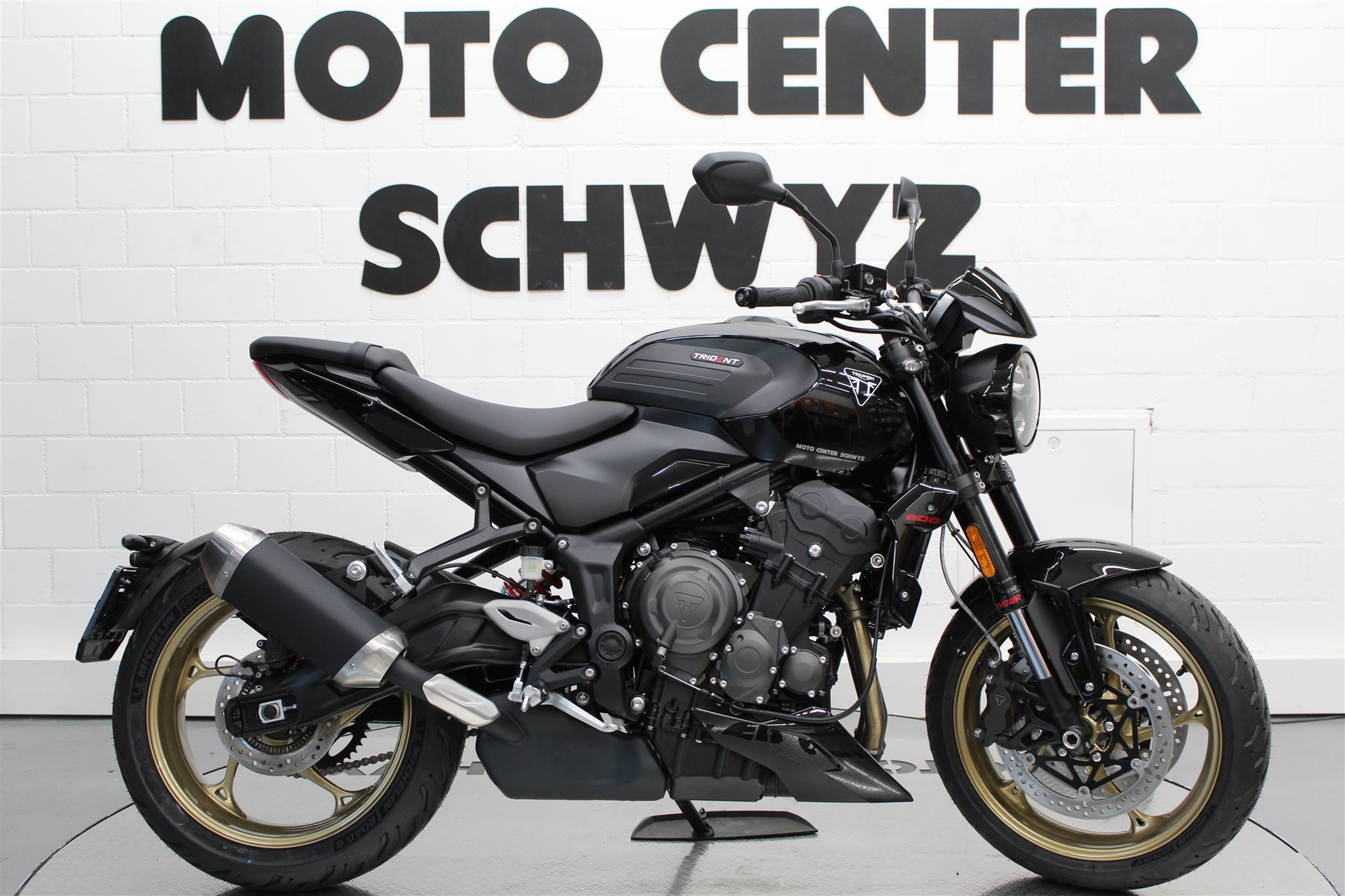 Triumph Trident 800<br />