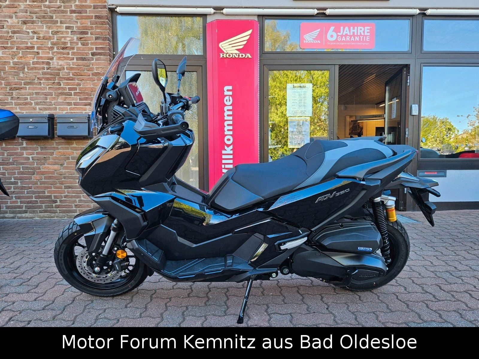 Honda ADV350