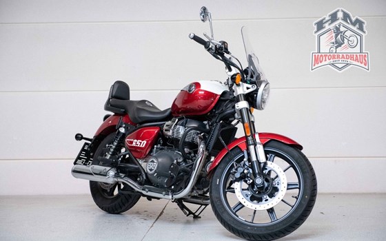 Gebrauchtmotorrad Royal Enfield Super Meteor 650 - Bild 2