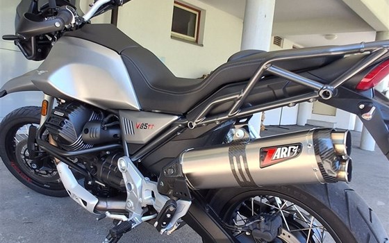 Gebrauchtmotorrad Moto Guzzi V85 TT - Bild 3