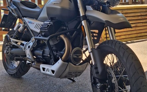 Gebrauchtmotorrad Moto Guzzi V85 TT - Bild 4