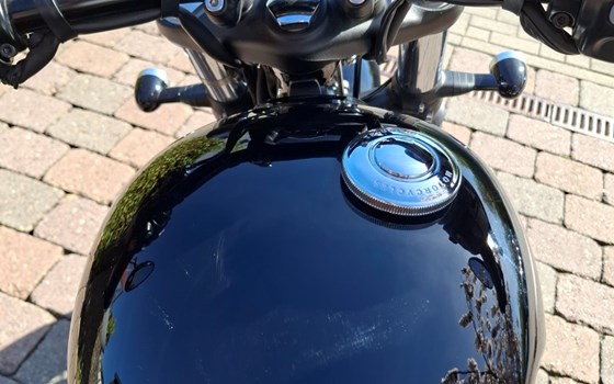Gebrauchtmotorrad Triumph Bonneville Bobber Black - Bild 5