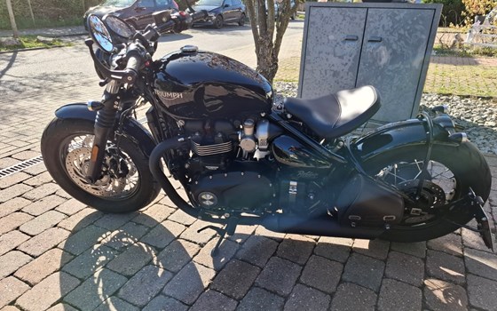 Gebrauchtmotorrad Triumph Bonneville Bobber Black - Bild 3