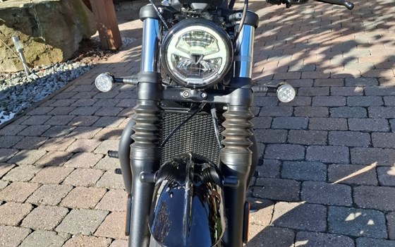 Gebrauchtmotorrad Triumph Bonneville Bobber Black - Bild 6
