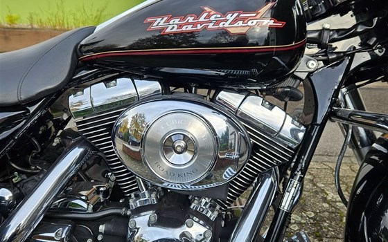 Gebrauchtmotorrad Harley-Davidson Road King Classic FLHRC - Bild 3