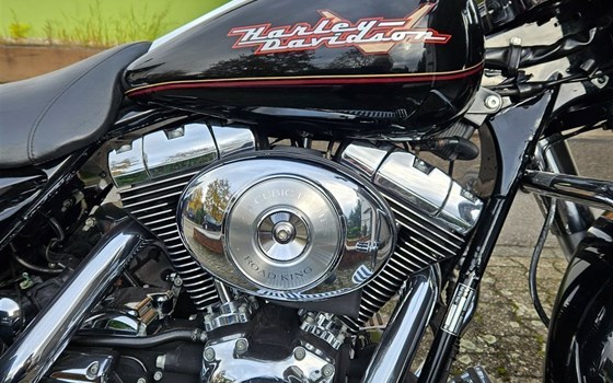 Gebrauchtmotorrad Harley-Davidson Road King Classic FLHRC - Bild 3