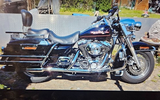 Gebrauchtmotorrad Harley-Davidson Road King Classic FLHRC - Bild 4