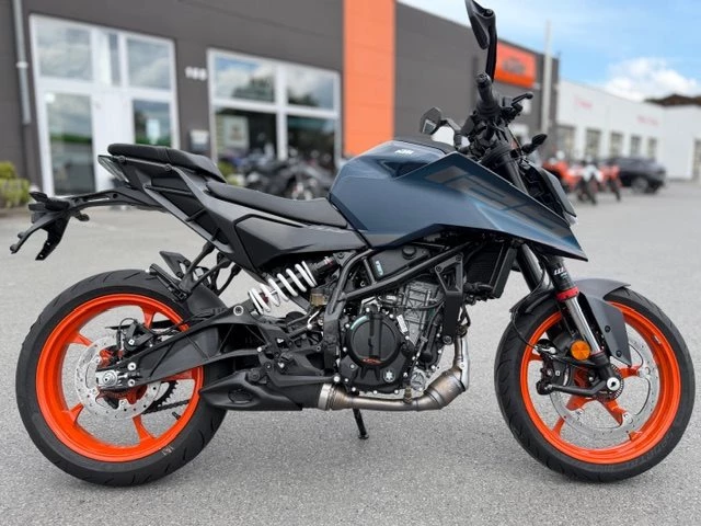 KTM 125 Duke 2026 & 4 Jahren Garantie