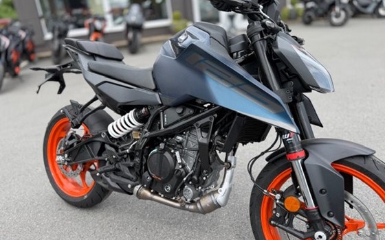 Neufahrzeug KTM 125 Duke - Bild 2