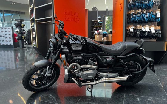 Gebrauchtmotorrad Hyosung GF 125 - Bild 1