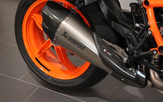 Gebrauchtmotorrad KTM 1290 Super Duke R - Bild 10