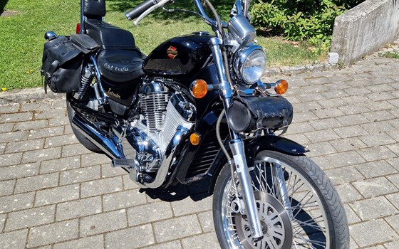 Gebrauchtmotorrad Suzuki Intruder VS 750 - Bild 9