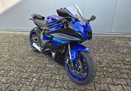 Gebrauchte Yamaha R7