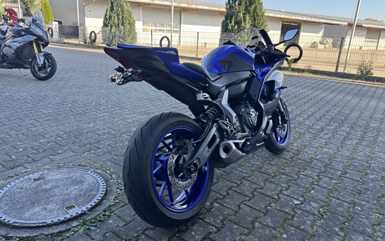 Gebrauchtmotorrad Yamaha R7 - Bild 14