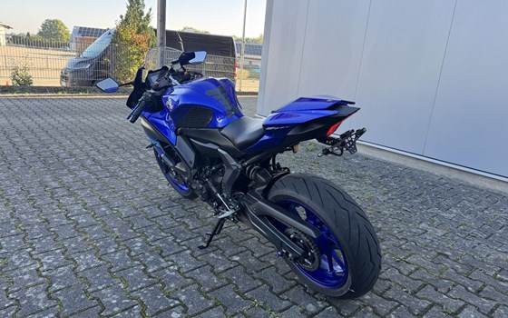 Gebrauchtmotorrad Yamaha R7 - Bild 18