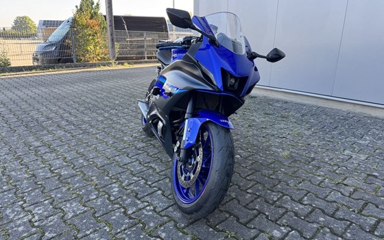 Gebrauchtmotorrad Yamaha R7 - Bild 3