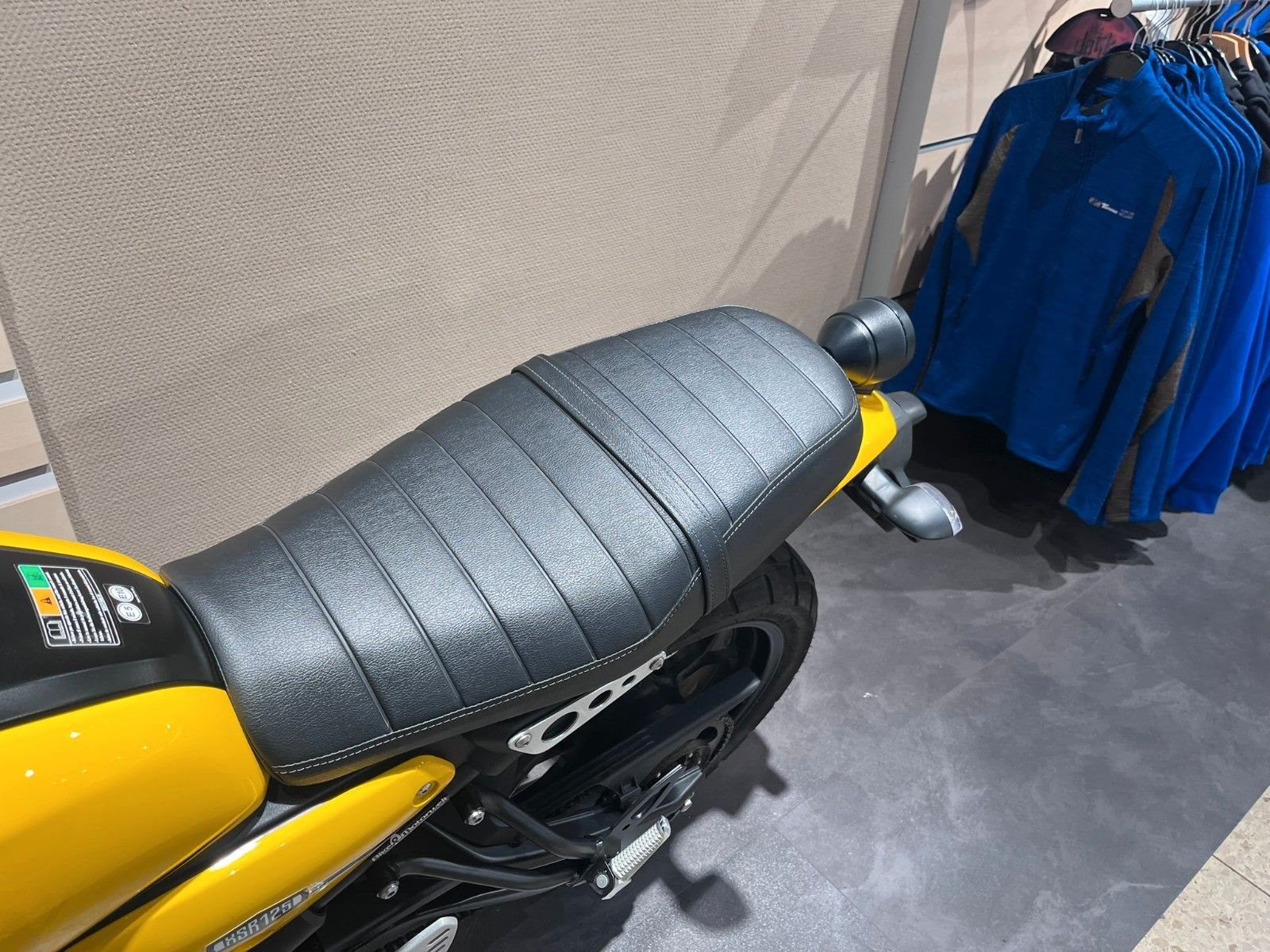 Yamaha XSR125