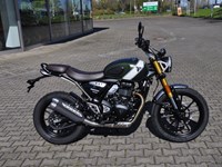 Gebrauchtmotorrad Triumph Scrambler 400 X
