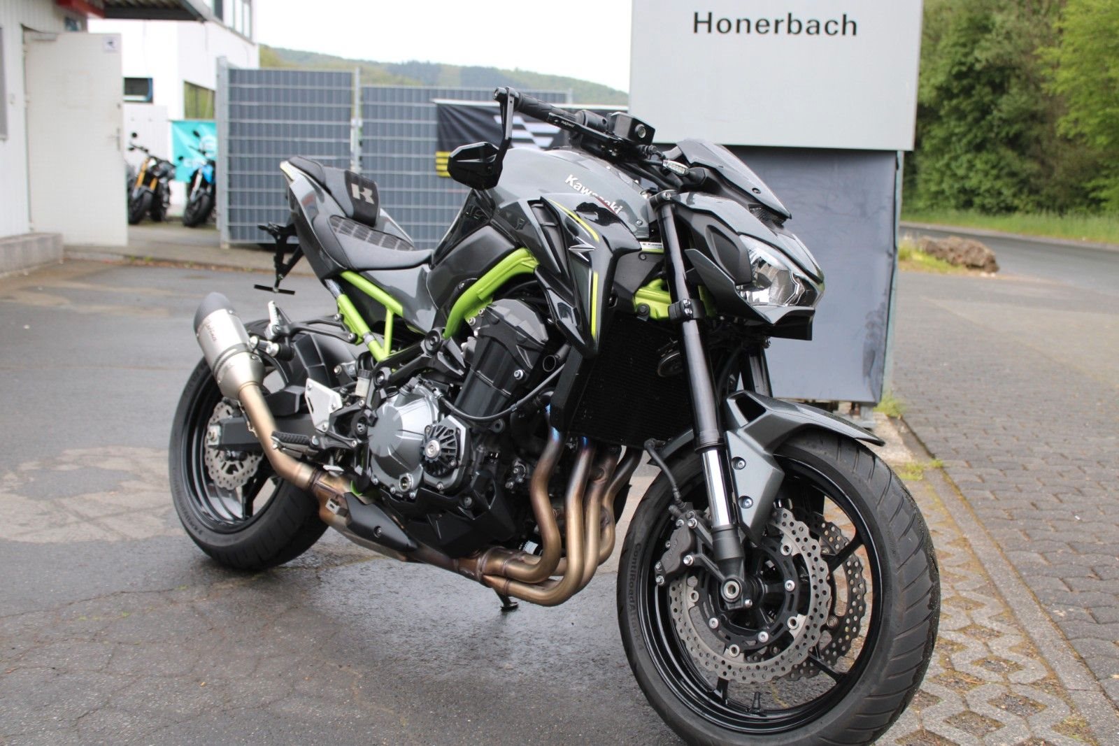 Kawasaki Z900