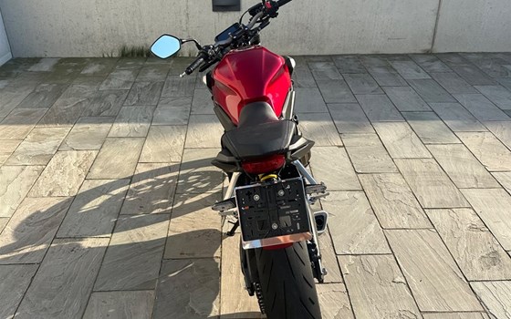 Gebrauchtmotorrad Honda CB650R - Bild 4