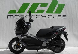 Gebrauchte Voge SR1 ADV 125 ABS TCS