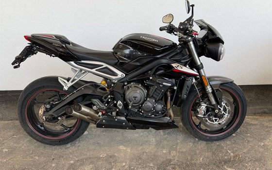 Gebrauchtmotorrad Triumph Street Triple RS - Bild 1