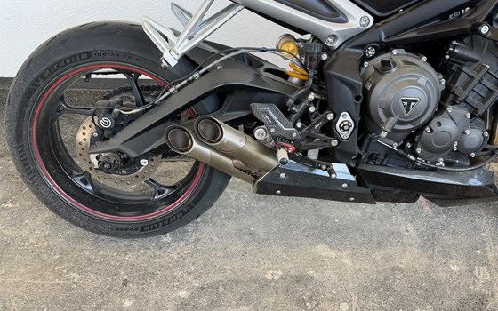 Gebrauchtmotorrad Triumph Street Triple RS - Bild 3